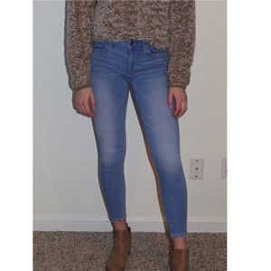 blue color super super skinny jeans